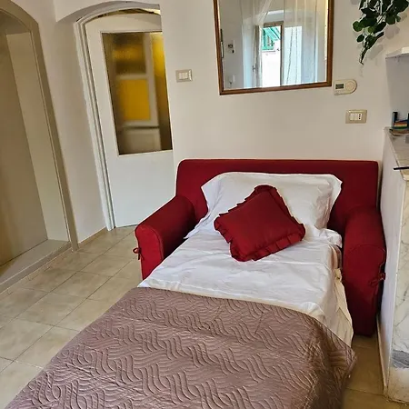 Apartment La Casa Di Olivia *